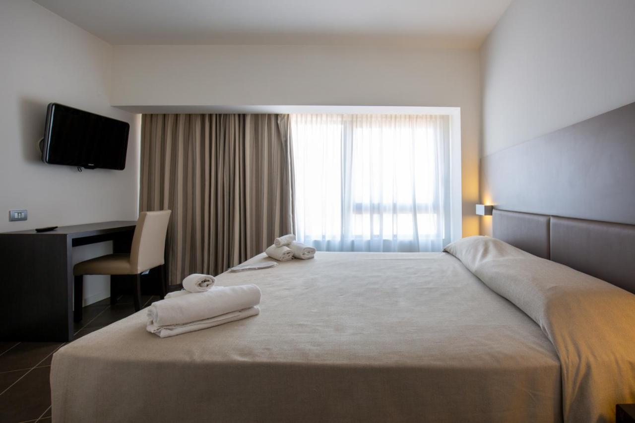 Hotel Poseidon Torre del Greco Ngoại thất bức ảnh