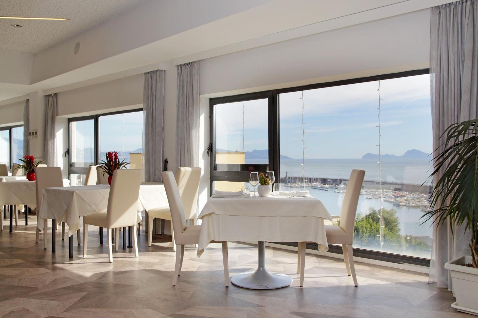 Hotel Poseidon Torre del Greco Ngoại thất bức ảnh