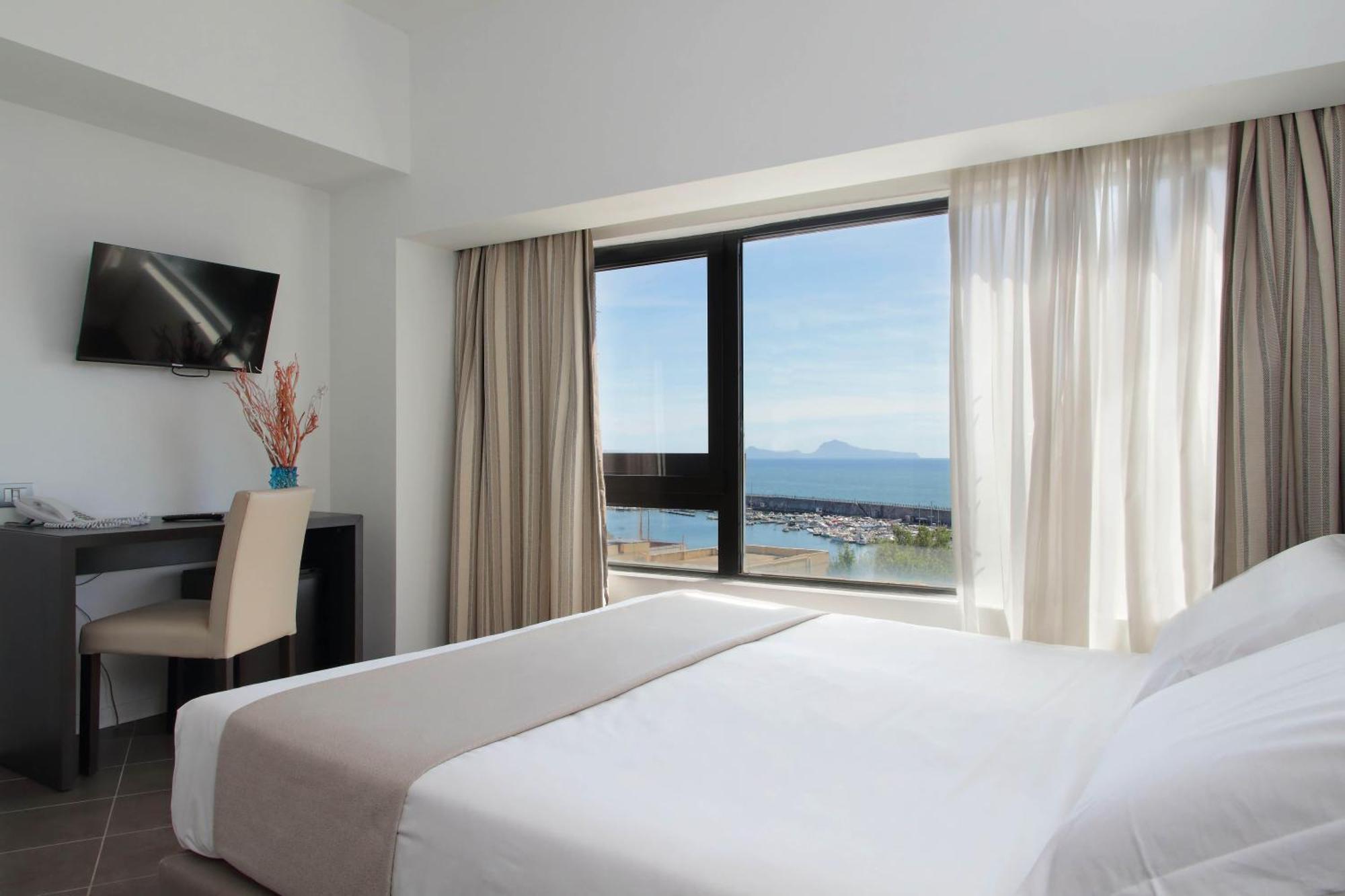 Hotel Poseidon Torre del Greco Ngoại thất bức ảnh